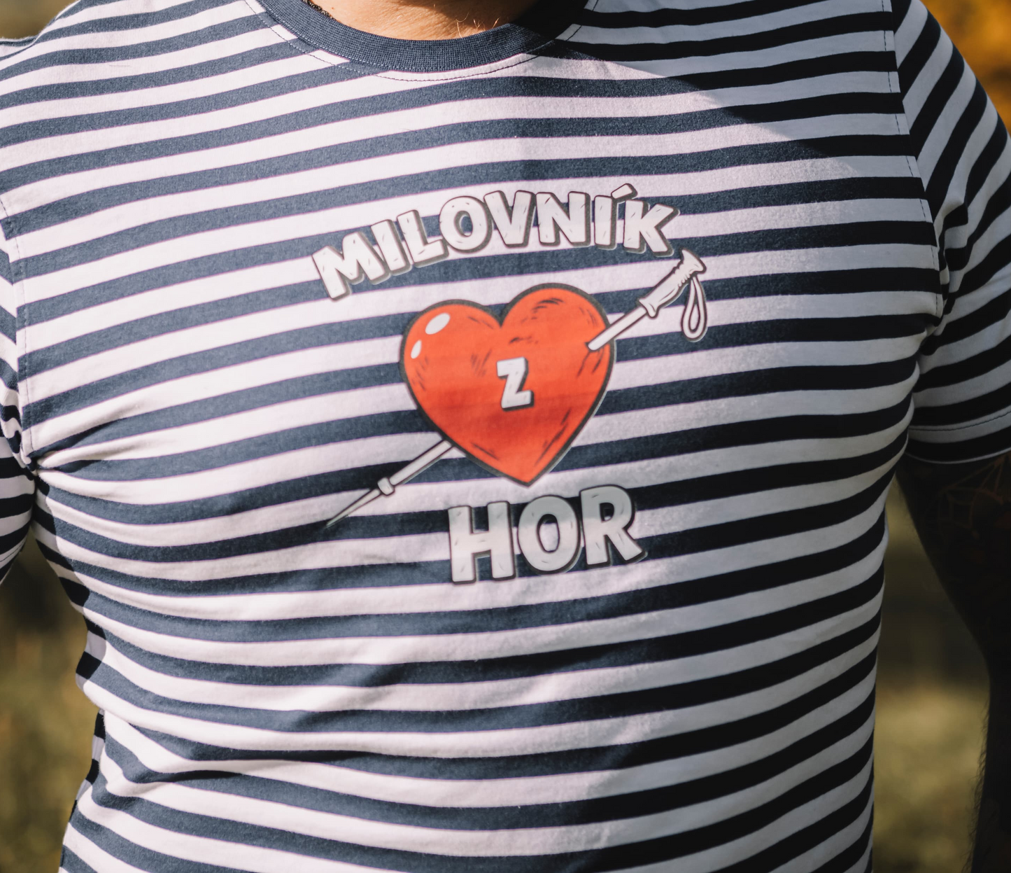 Unisex tričko - Milovník (z) hor pruhované