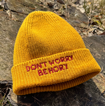 Zimní čepice - Don't worry, be hory® (text)