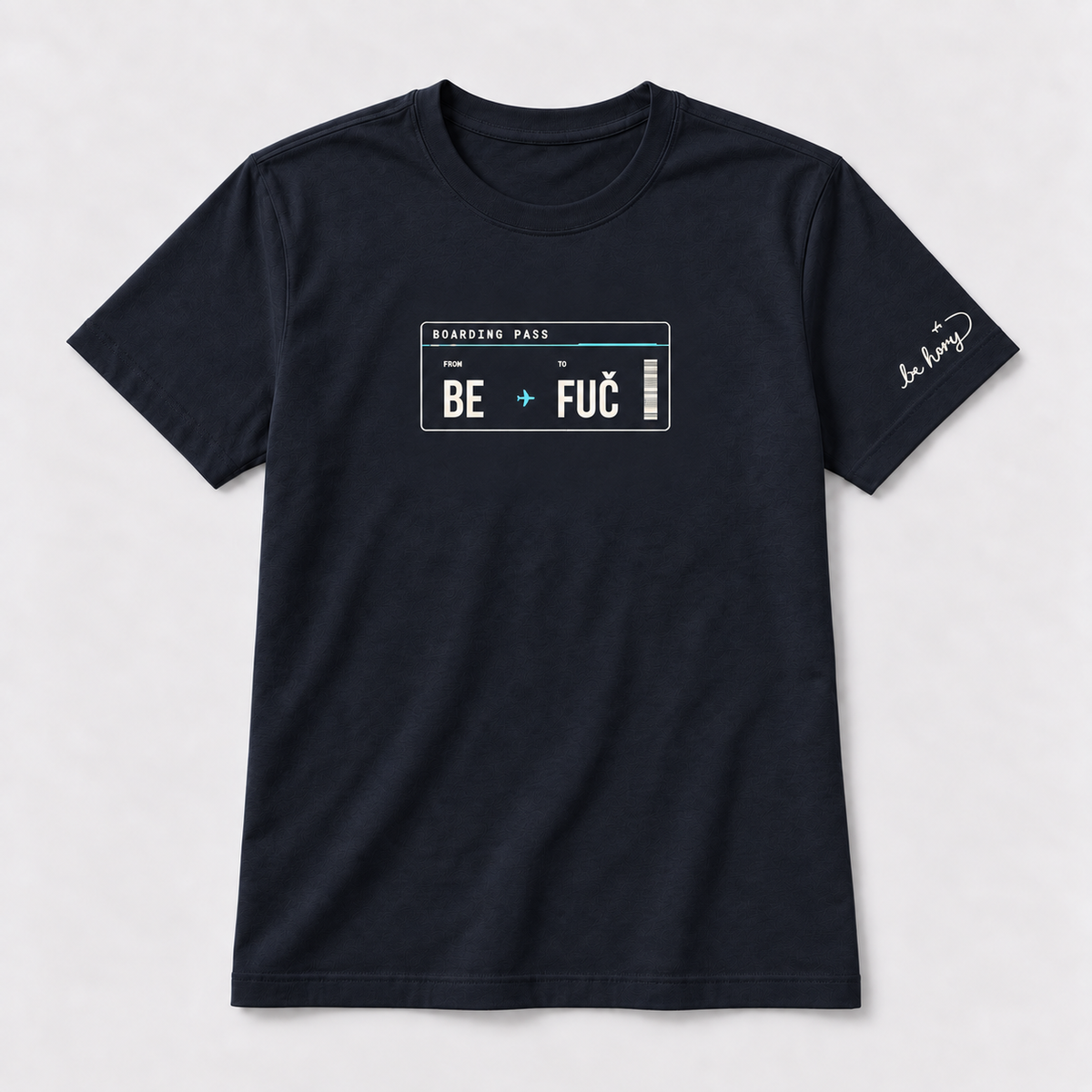 BE ✈️ FUČ – Pánské cestovatelské tričko